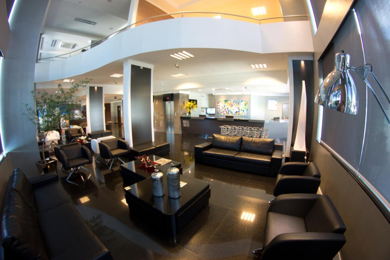 Prix Hotel Passo Fundo Eksteriør billede