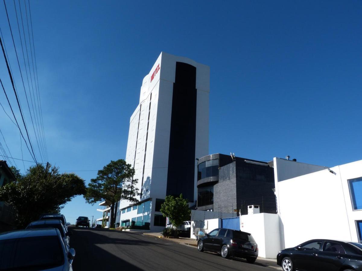 Prix Hotel Passo Fundo Eksteriør billede
