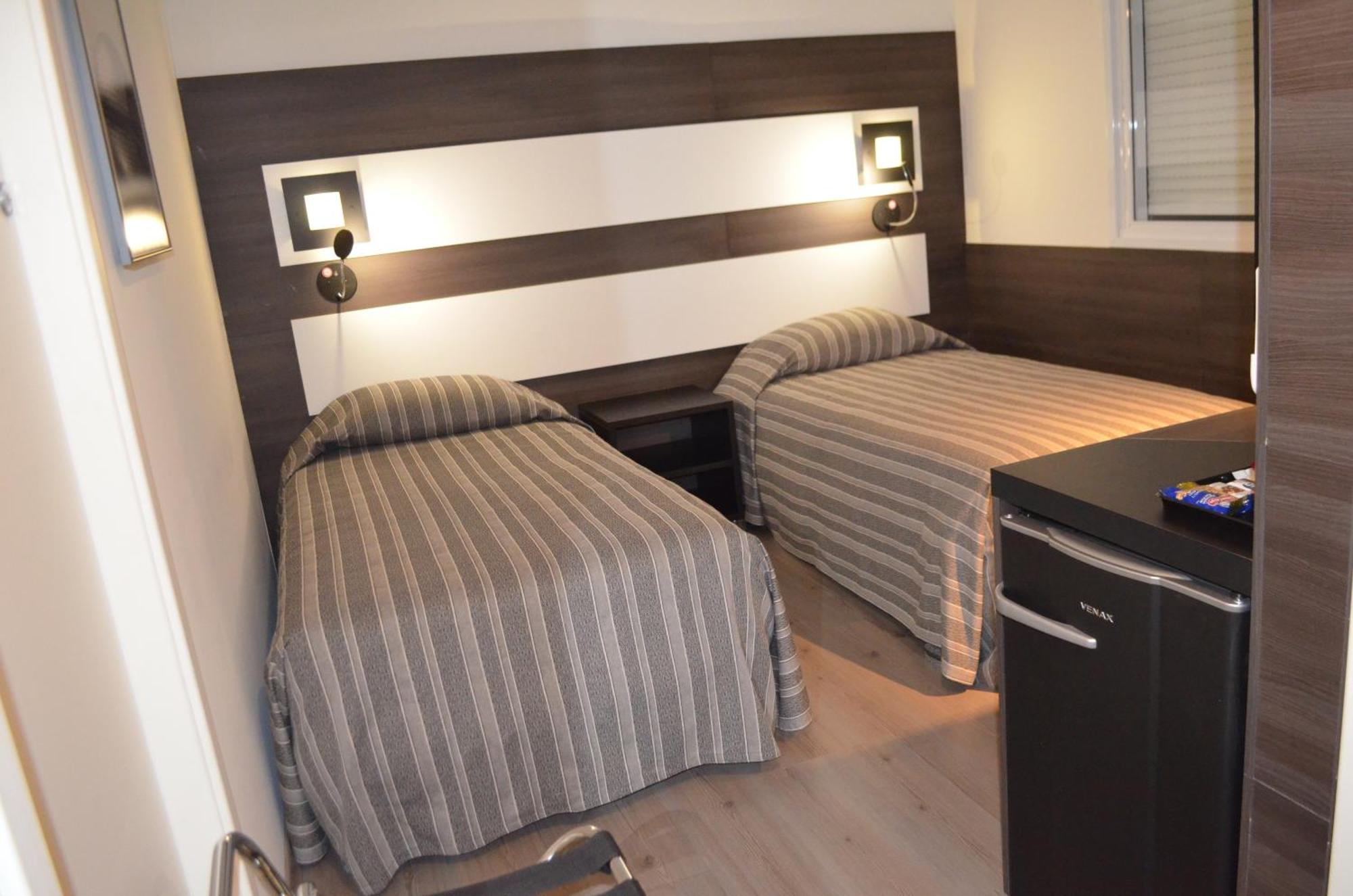 Prix Hotel Passo Fundo Værelse billede